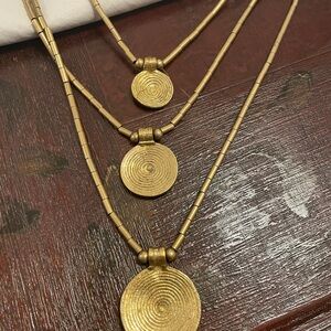 NWOT Metallic Gold Plated Tres Medallions Necklace with Gold Tube Beads